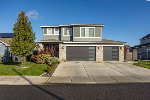 Photo of 9813 Coho Ct, Pasco, WA 99301 (MLS # 288361)