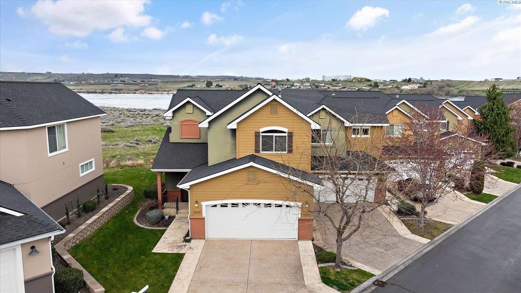 Photo of 3192 Willow Pointe Dr, Richland, WA 99354 (MLS # 291472)