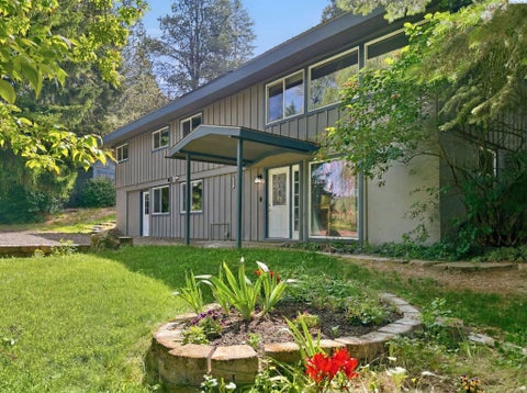Photo of 1620 SW Baldwin Drive, Pullman, WA 99163 (MLS # 293504)