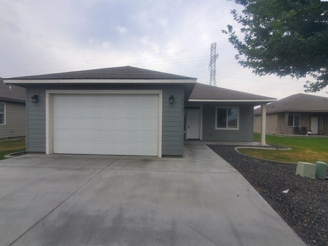 Photo of 5967 W 41st Avenue, Kennewick, WA 99337 (MLS # 294692)