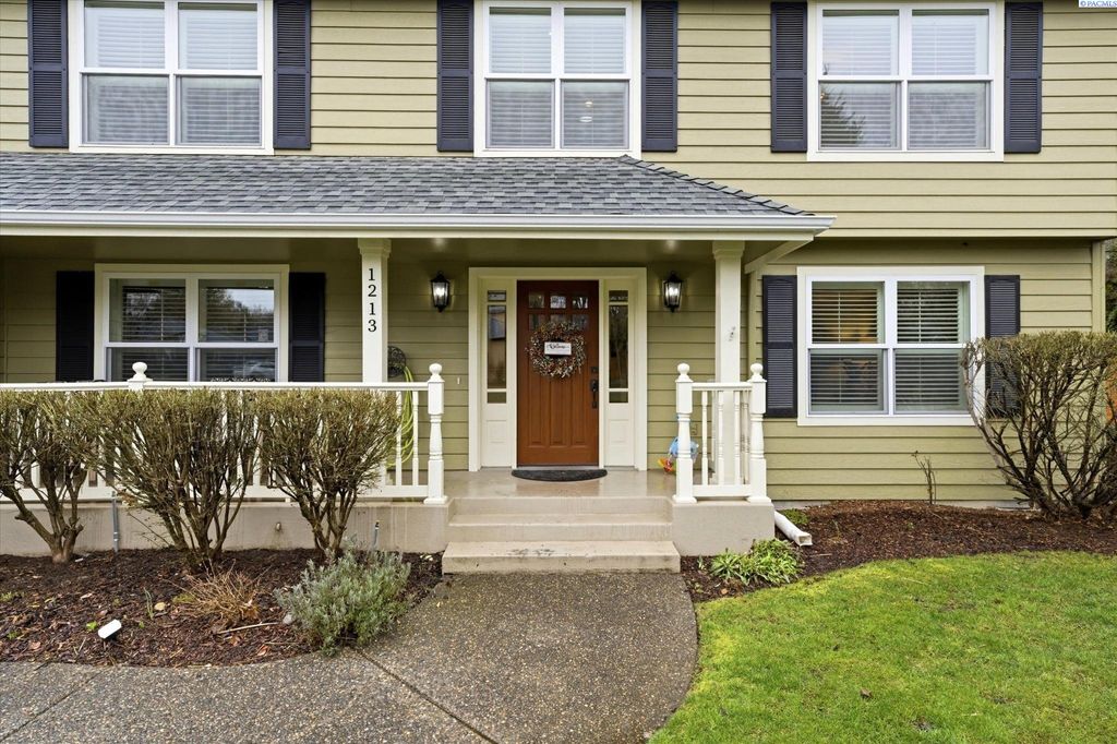 Photo of 1213 Yellowhawk Pl, Walla Walla, WA 99362 (MLS # 291020)