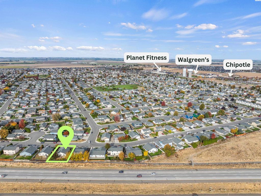 Photo of 8212 Quadra Drive, Pasco, WA 99301 (MLS # 288528)