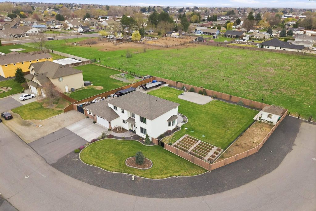 Photo of 1313 N Rd 59, Pasco, WA 99301 (MLS # 291520)