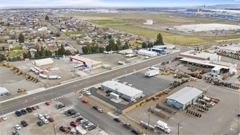 Photo of 606 S Oregon Ave, Pasco, WA 99301 (MLS # 293088)