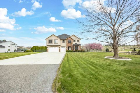 Photo of 7515 Sandy Ridge Road, Pasco, WA 99301 (MLS # 291420)