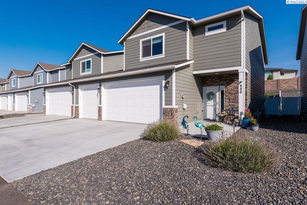 Photo of 486 Bedrock Loop, West Richland, WA 99353 (MLS # 289312)