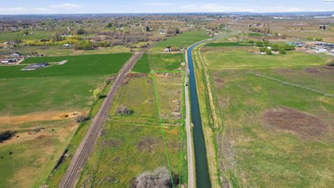 Photo of NKA Nka, Prosser, WA 99350 (MLS # 291918)