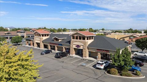 Photo of 1360 N Louisiana St #G, Kennewick, WA 99336 (MLS # 287522)