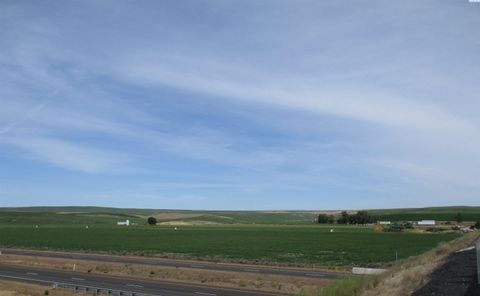 Photo of 1351 Cummins Road, Touchet, WA 99360 (MLS # 293174)