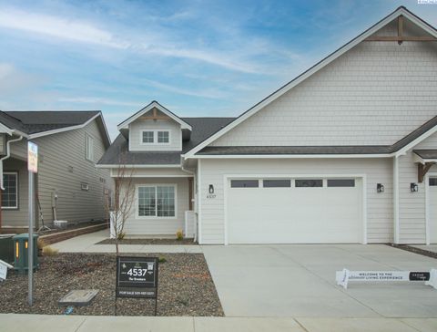 Photo of 4537 Grove Court, West Richland, WA 99353 (MLS # 288075)