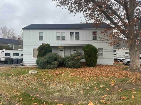 Photo of 1400 Thayer Dr, Richland, WA 99354 (MLS # 289172)