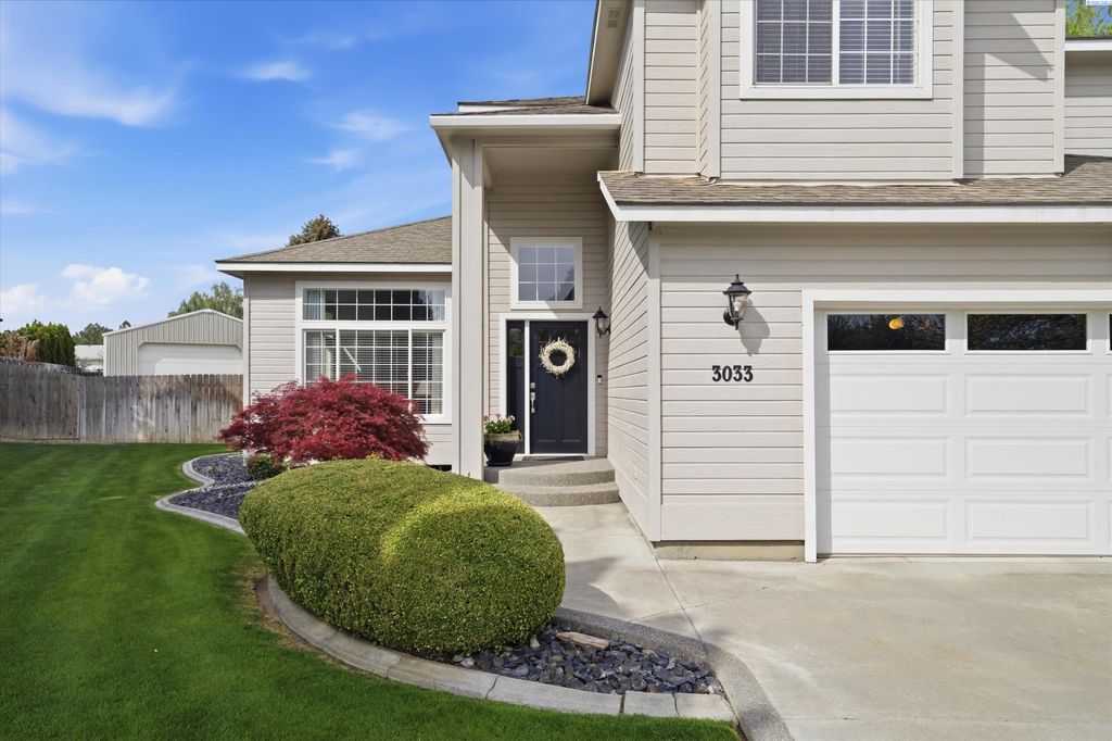 Photo of 3033 Charity Ct, Kennewick, WA 99337 (MLS # 292340)
