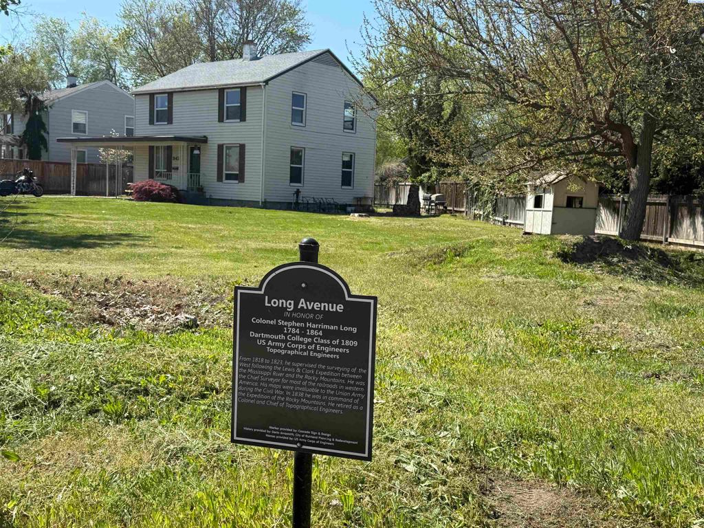 Photo of 947 Long Ave, Richland, WA 99352 (MLS # 291975)