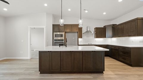 Photo of 1322 Kalani Ct, West Richland, WA 99353 (MLS # 290137)