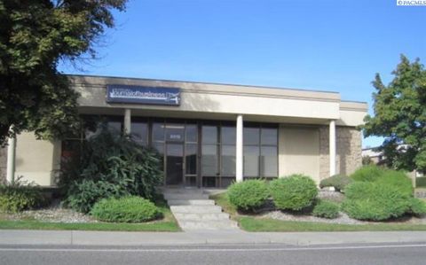 Photo of 8919 W Grandridge Blvd #Bsmnt, Kennewick, WA 99336 (MLS # 292766)