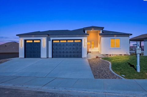 Photo of 4329 S Conway Pl, Kennewick, WA 99337 (MLS # 291274)