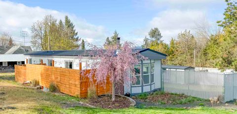 Photo of 245 E Houghton St, Palouse, WA 99161 (MLS # 292257)