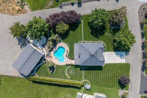 Photo of 7515 Sandy Ridge Rd, Pasco, WA 99301 (MLS # 287676)