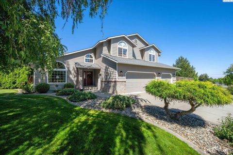Photo of 1712 S Arthur Street, Kennewick, WA 99338 (MLS # 293216)