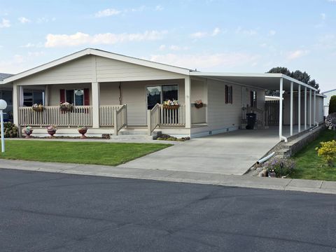 Photo of 312 S Columbia Center Blvd #93, Kennewick, WA 99336 (MLS # 289980)