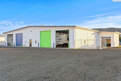 Photo of 1220 Industrial Way, Union Gap, WA 98903 (MLS # 289071)