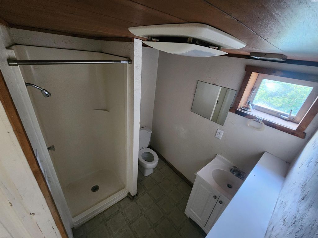 Photo of 513-515 NE Kamiaken Street, Pullman, WA 99163 (MLS # 291726)