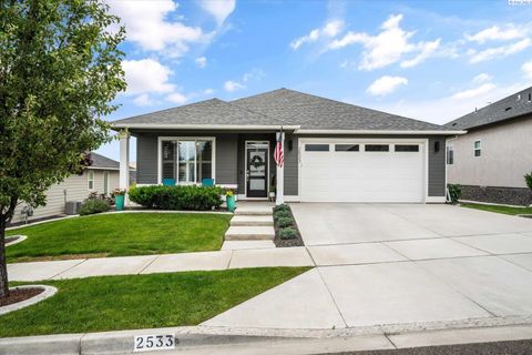 Photo of 2533 Morris Ave, Richland, WA 99352 (MLS # 293454)