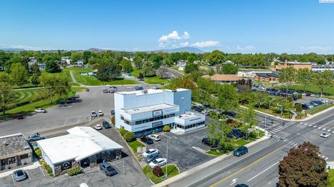 Photo of 969 Stevens Drive #1C, Richland, WA 99352 (MLS # 291123)