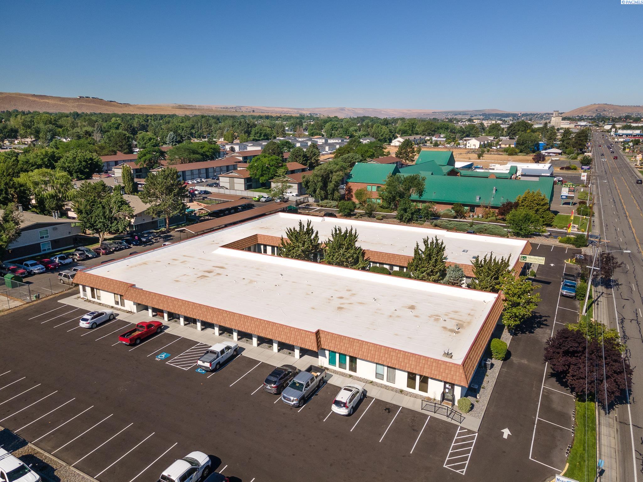 Photo 1 of 2 — 5219 W Clearwater Avenue Unit 8A, Kennewick, WA 99336