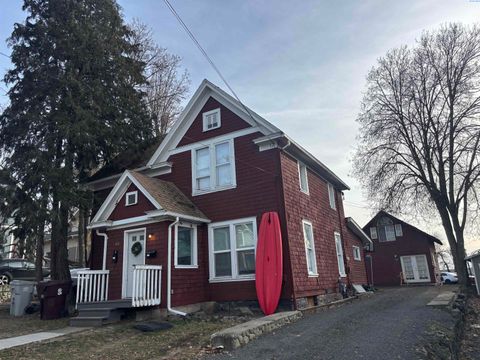 Photo of 435 NE Howard Dr, Pullman, WA 99163 (MLS # 290190)