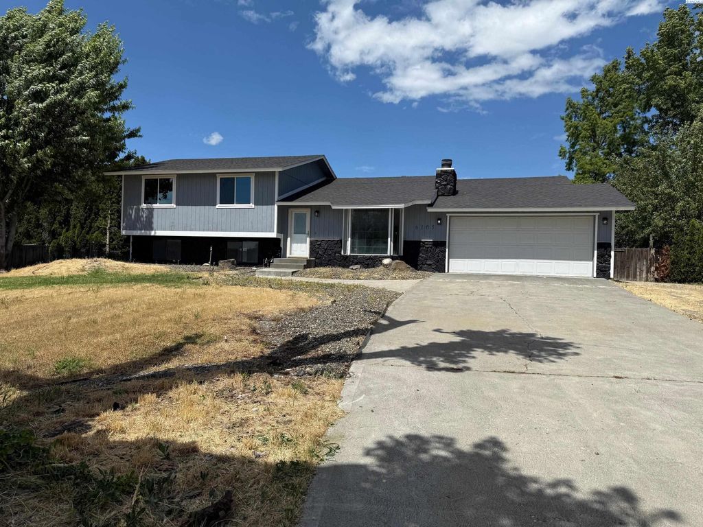 Photo of 6105 W Sylvester St, Pasco, WA 99301 (MLS # 291720)