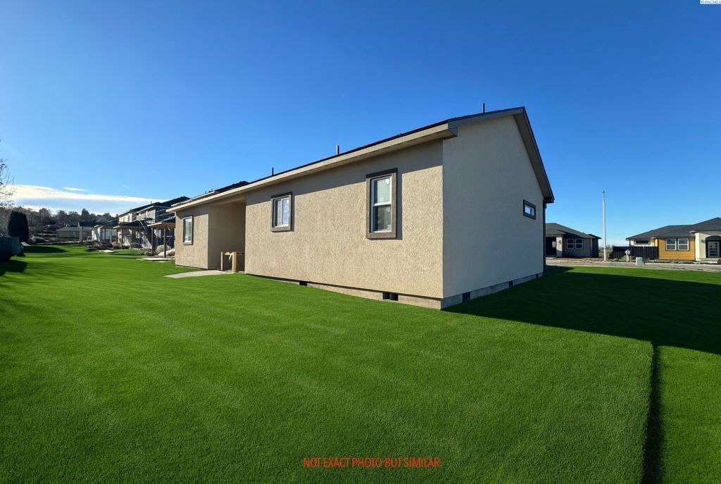 Photo of 304 Victoria St, Sunnyside, WA 98944 (MLS # 289316)