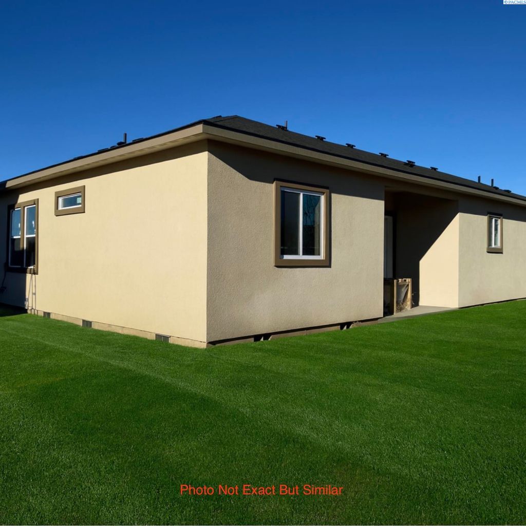 Photo of 304 Victoria St, Sunnyside, WA 98944 (MLS # 289316)