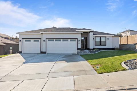 Photo of 3806 Cook Ln, Pasco, WA 99301 (MLS # 287837)