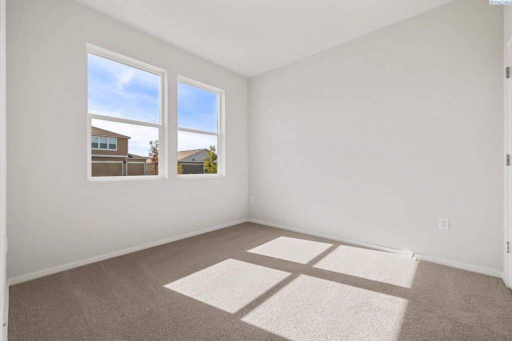 Photo of 6102 Road 115, Pasco, WA 99301 (MLS # 291675)