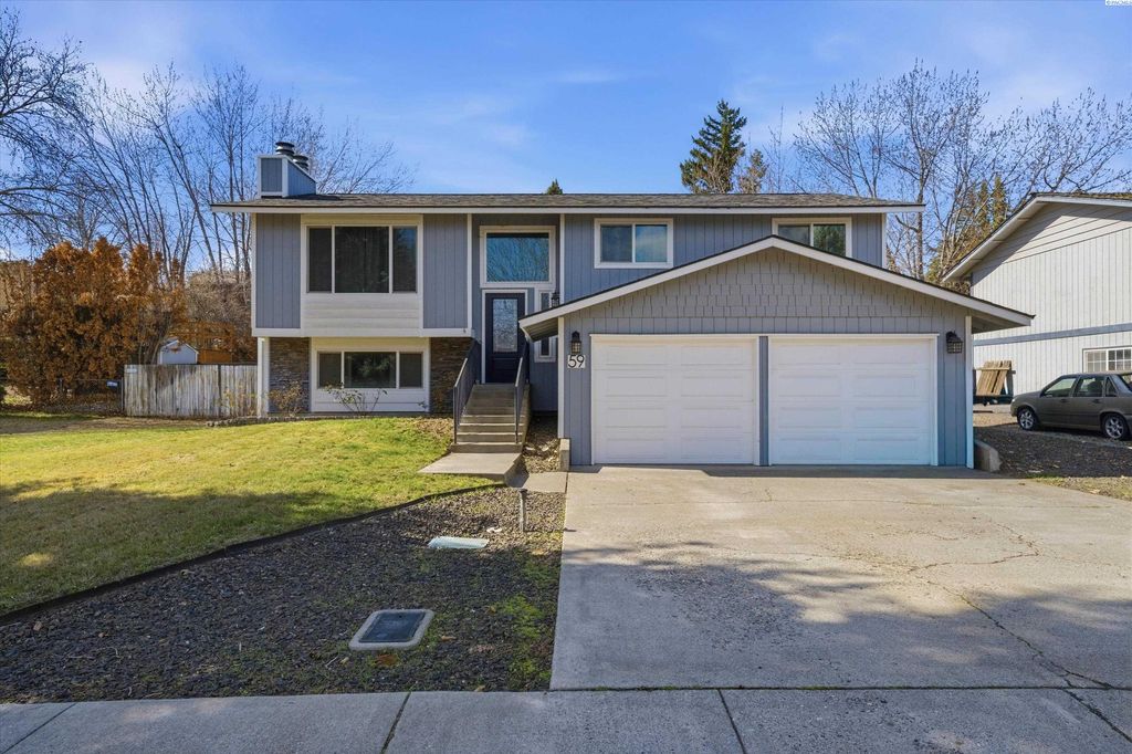 Photo of 59 Canyon St, Richland, WA 99352 (MLS # 291006)