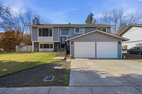 Photo of 59 Canyon St, Richland, WA 99352 (MLS # 291006)
