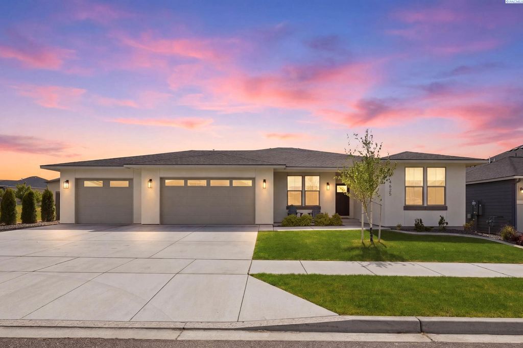 Photo of 4625 White Dr, Richland, WA 99352 (MLS # 292594)
