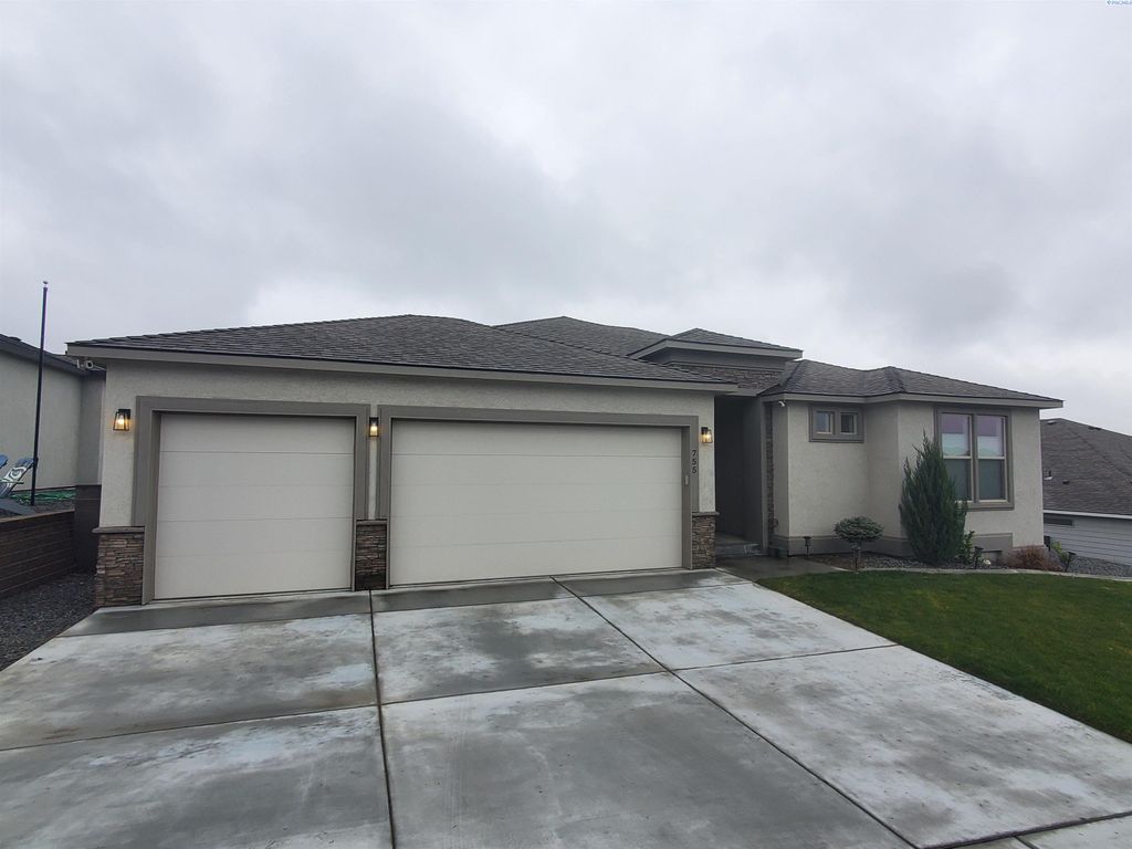 Photo of 755 Thebes Street, West Richland, WA 99353 (MLS # 289709)