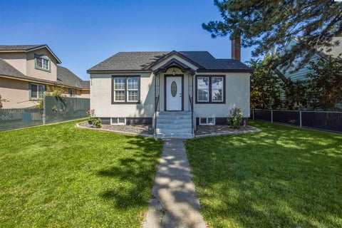 Photo of 515 W Shoshone Street, Pasco, WA 99301 (MLS # 294535)