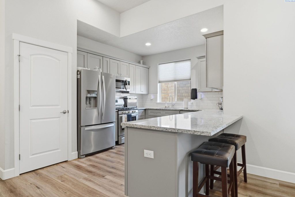 Photo of 7207 Courtney Ct, Pasco, WA 99301 (MLS # 291958)