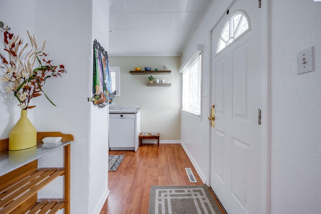 Photo of 535 SW Summer St, Pullman, WA 99163 (MLS # 291324)