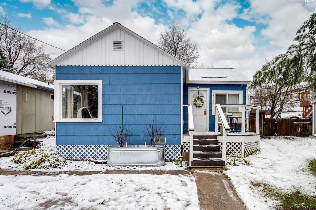 Photo of 535 SW Summer St, Pullman, WA 99163 (MLS # 291324)