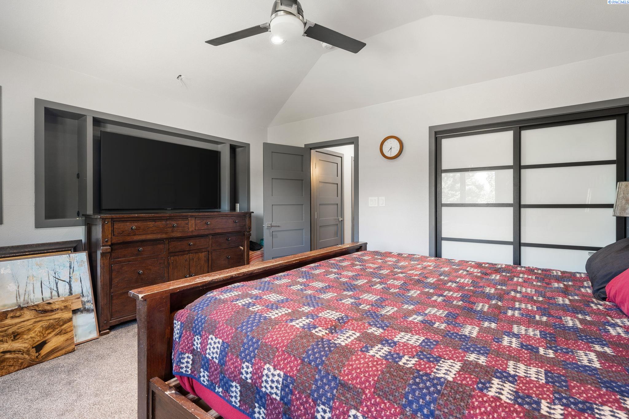 Pasco, Washington 99301, United States, 3 Bedrooms Bedrooms, ,3 BathroomsBathrooms,Residential,Active,150070