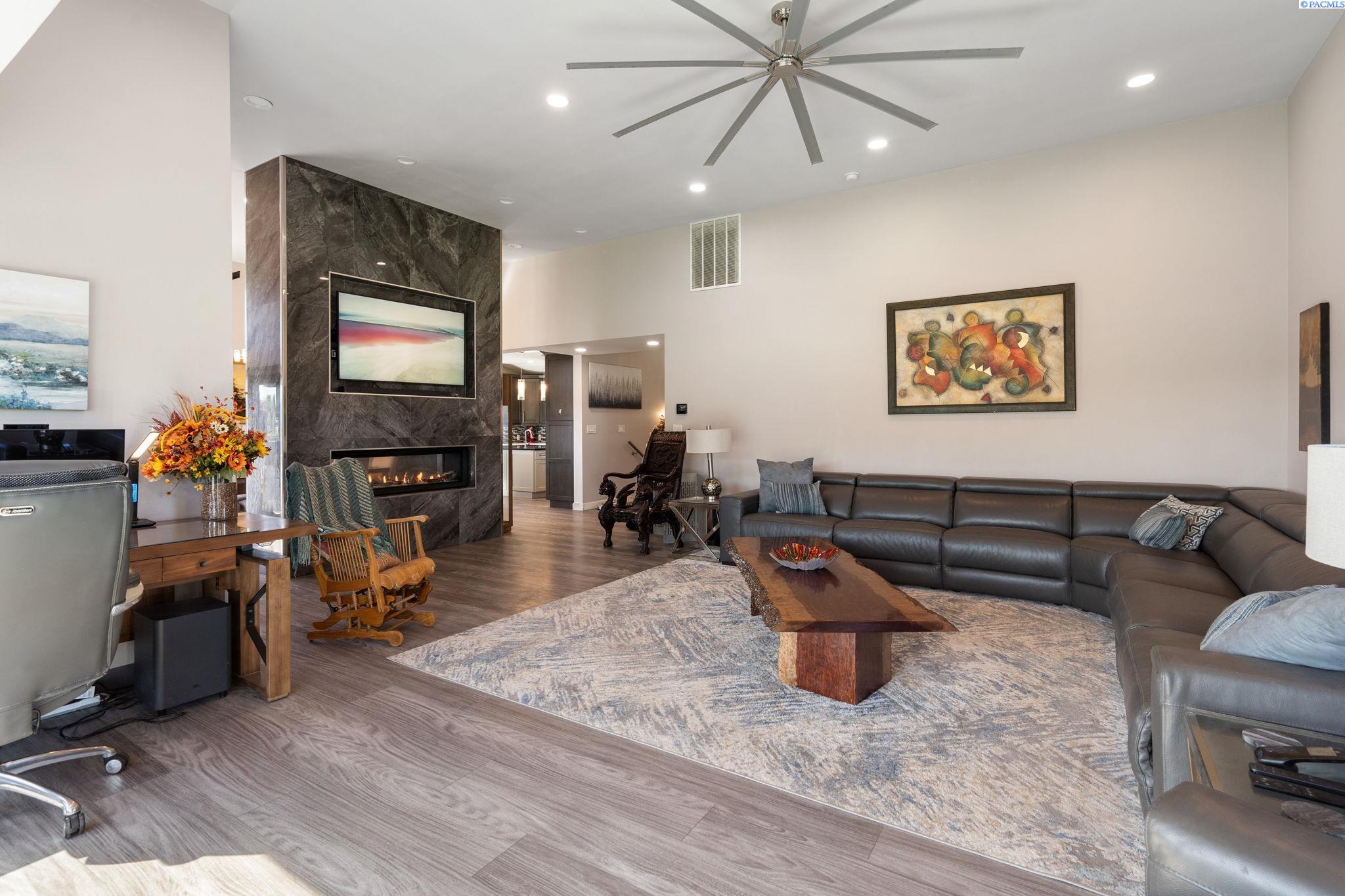 Pasco, Washington 99301, United States, 3 Bedrooms Bedrooms, ,3 BathroomsBathrooms,Residential,Active,150070