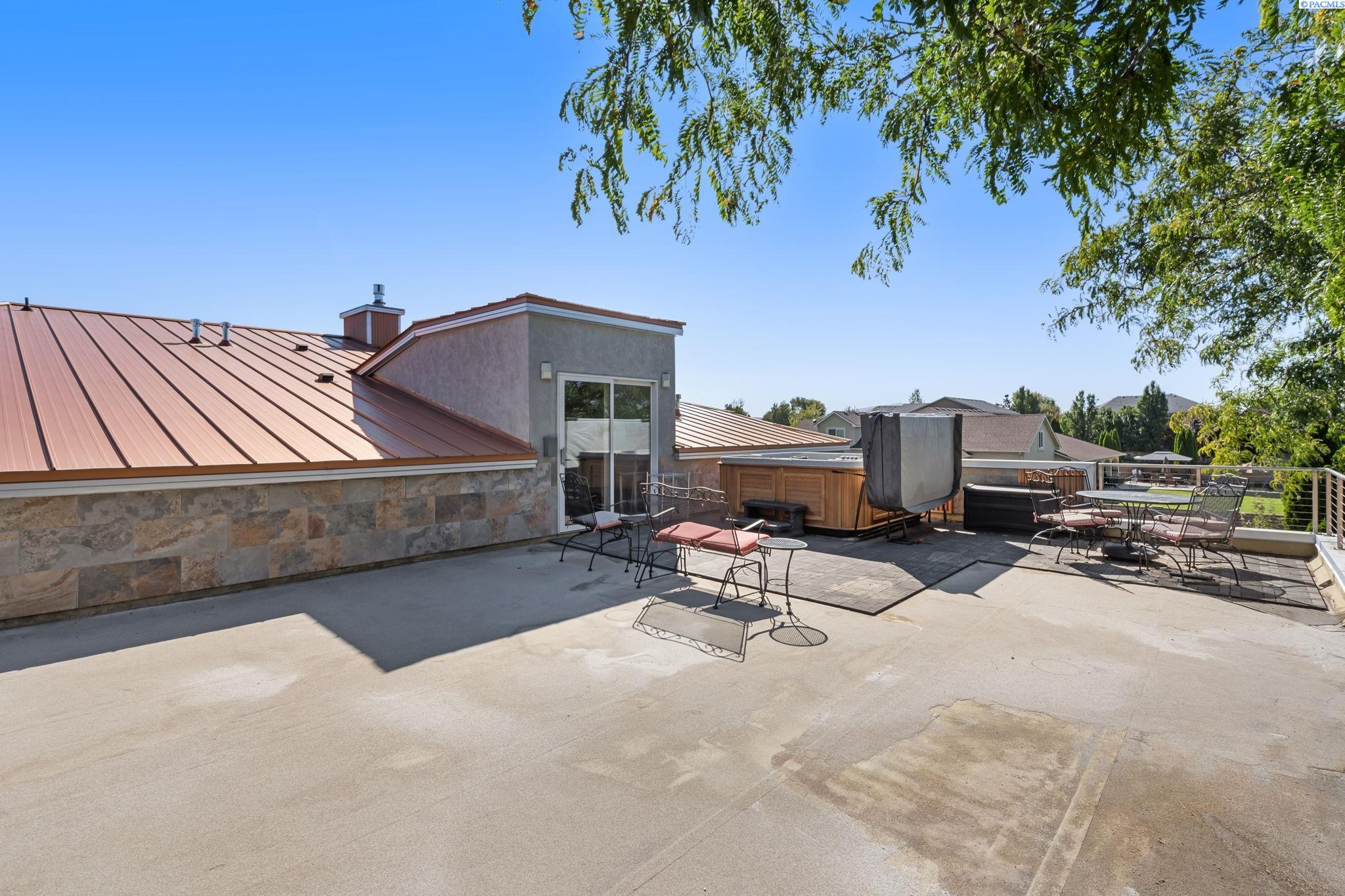 Pasco, Washington 99301, United States, 3 Bedrooms Bedrooms, ,3 BathroomsBathrooms,Residential,Active,150070