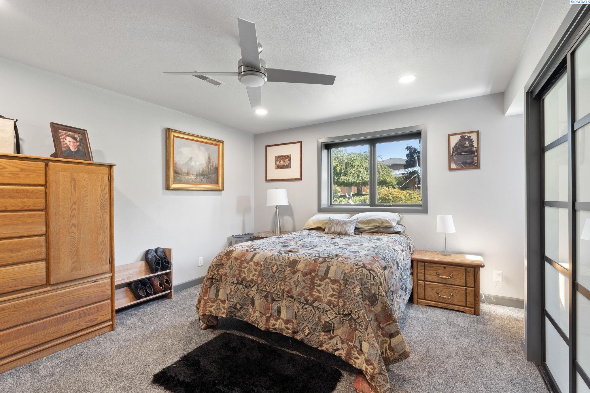 Pasco, Washington 99301, United States, 3 Bedrooms Bedrooms, ,3 BathroomsBathrooms,Residential,Active,150070