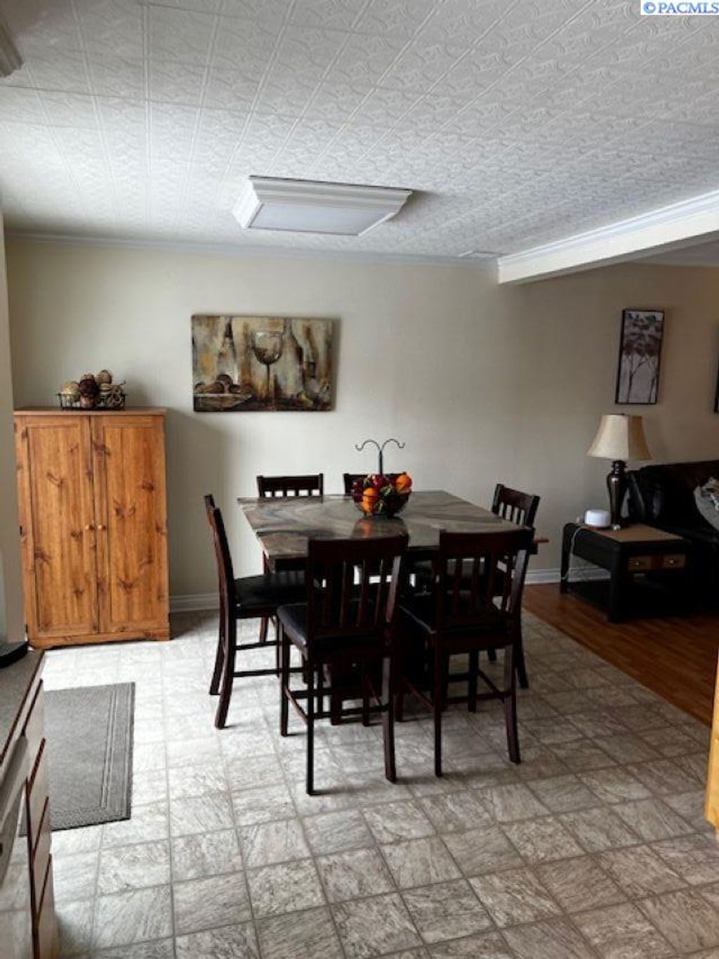 Photo of 1324 Farrell Ln, Richland, WA 99352 (MLS # 288243)