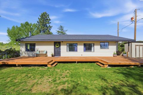 Photo of 351 W Eltopia West, Eltopia, WA 99330 (MLS # 292446)