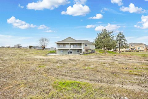 Photo of 4340 Rosencrans Road, West Richland, WA 99353 (MLS # 290733)